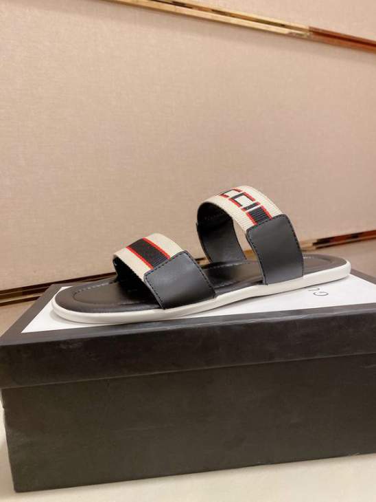 Picture of Gucci Slippers _SKUGuccisz38-44mnf03142459